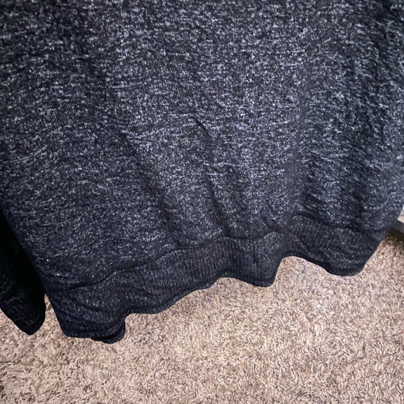 Bundle! 2 size 1x Xersion Tops Gray and Burgundy - Picture 10 of 11